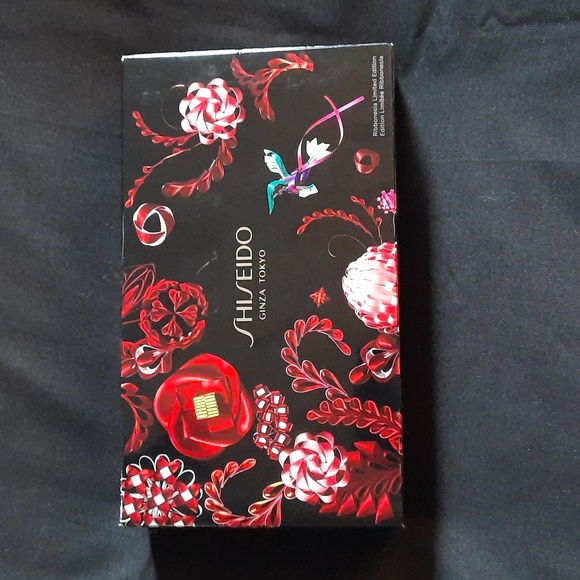 Shiseido ModernMatte Powder Lipstick Deluxe Mini Set, NIB - Picture 2 of 4